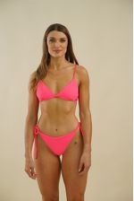 Corp-talia-y-bomb-venus-coral-fluor