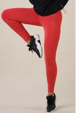 Calza-Leggy-Paprika-y-Buzo-Leia-Micropolar-Negro