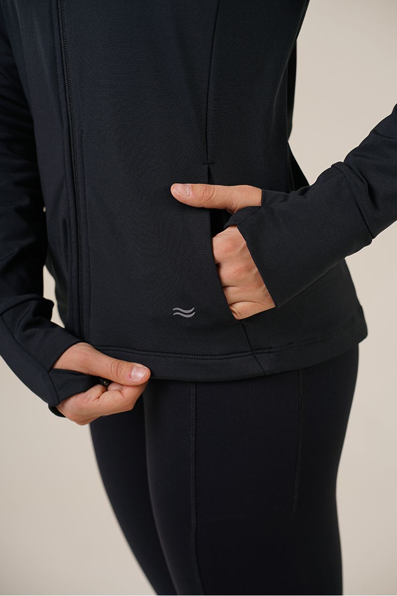Campera-Tatiana-Termica-Negra--1-