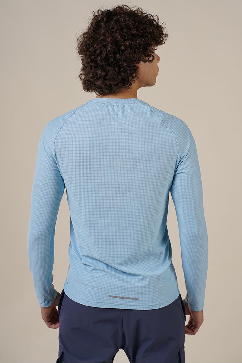 Remera-Liam-Minicuadros-Celeste-Babucha-Gian-Softshell-Azul--2-