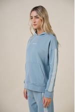Buzo-Simone-I-y-Babucha-Caroline-I-Rustico-y-Velour-celeste--3-