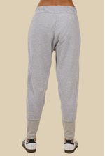 Pantalon-caroline-rustico-elastizado-gris-melange--1-