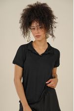 Chomba-sara-dryfit-negro-y-short-giova-microfibra-negra--2-