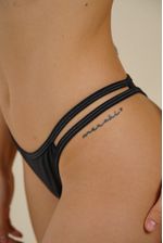 Corp-akira-biss-I-y-bomb-nissi-II-less-negra-c-pesp-blancos--1-