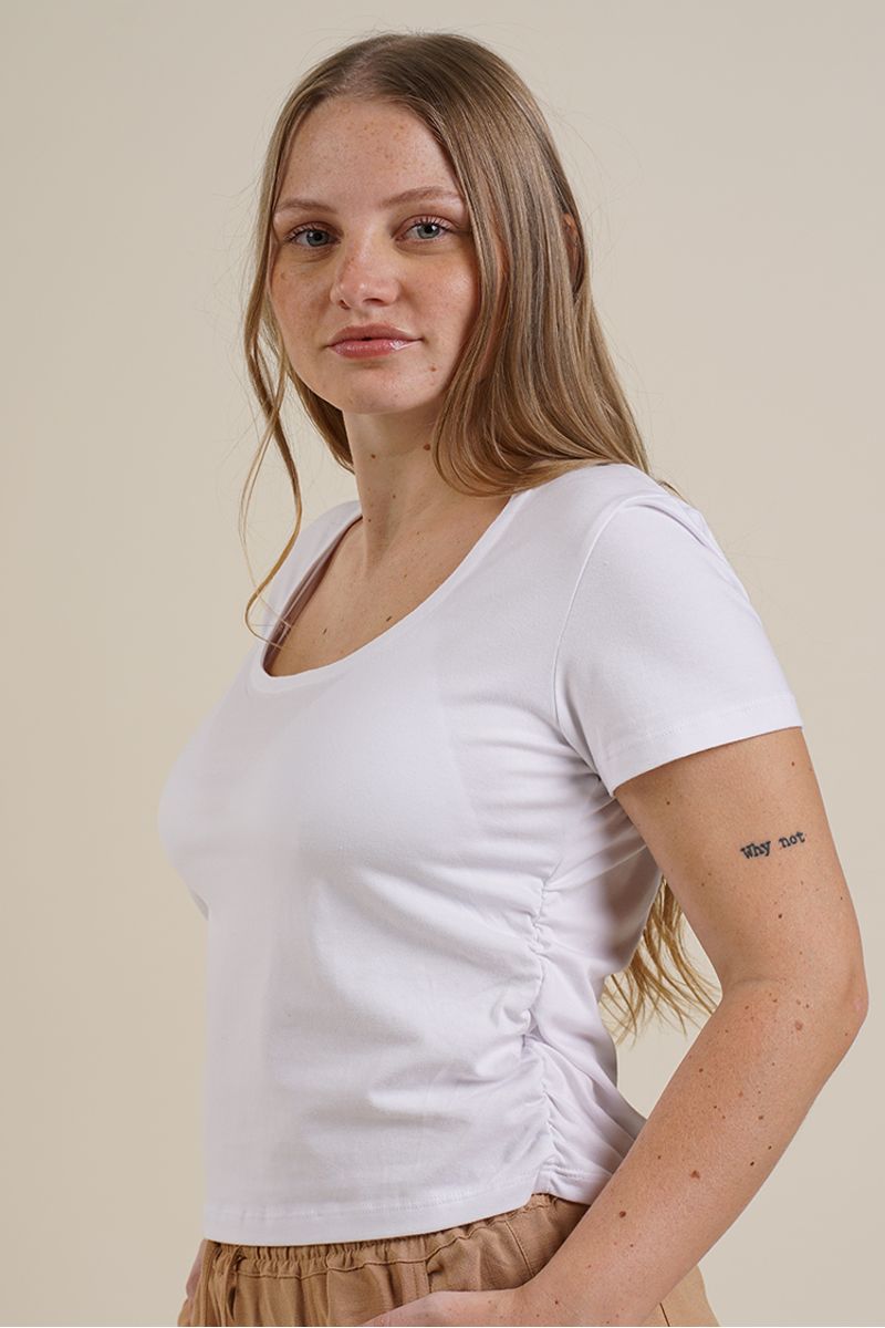 PANT-ANASTASIA-LINO-CAMEL-Y-REMERA-NAOMI-JERSEY-BLANCO--7-