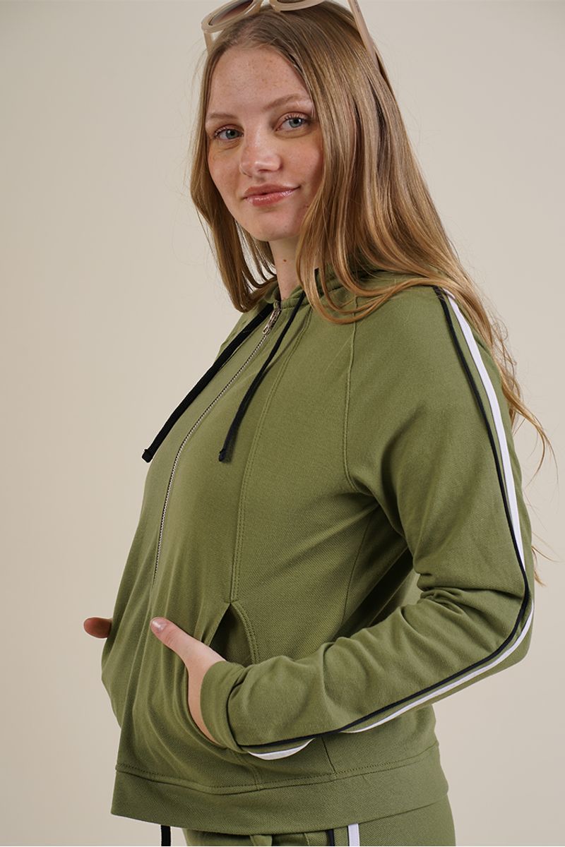 CAMPERA-HEIDI-Y-CAPRI--HEIDI-PIQUE-VERDE-OLI_BCO_NEGRO--4-