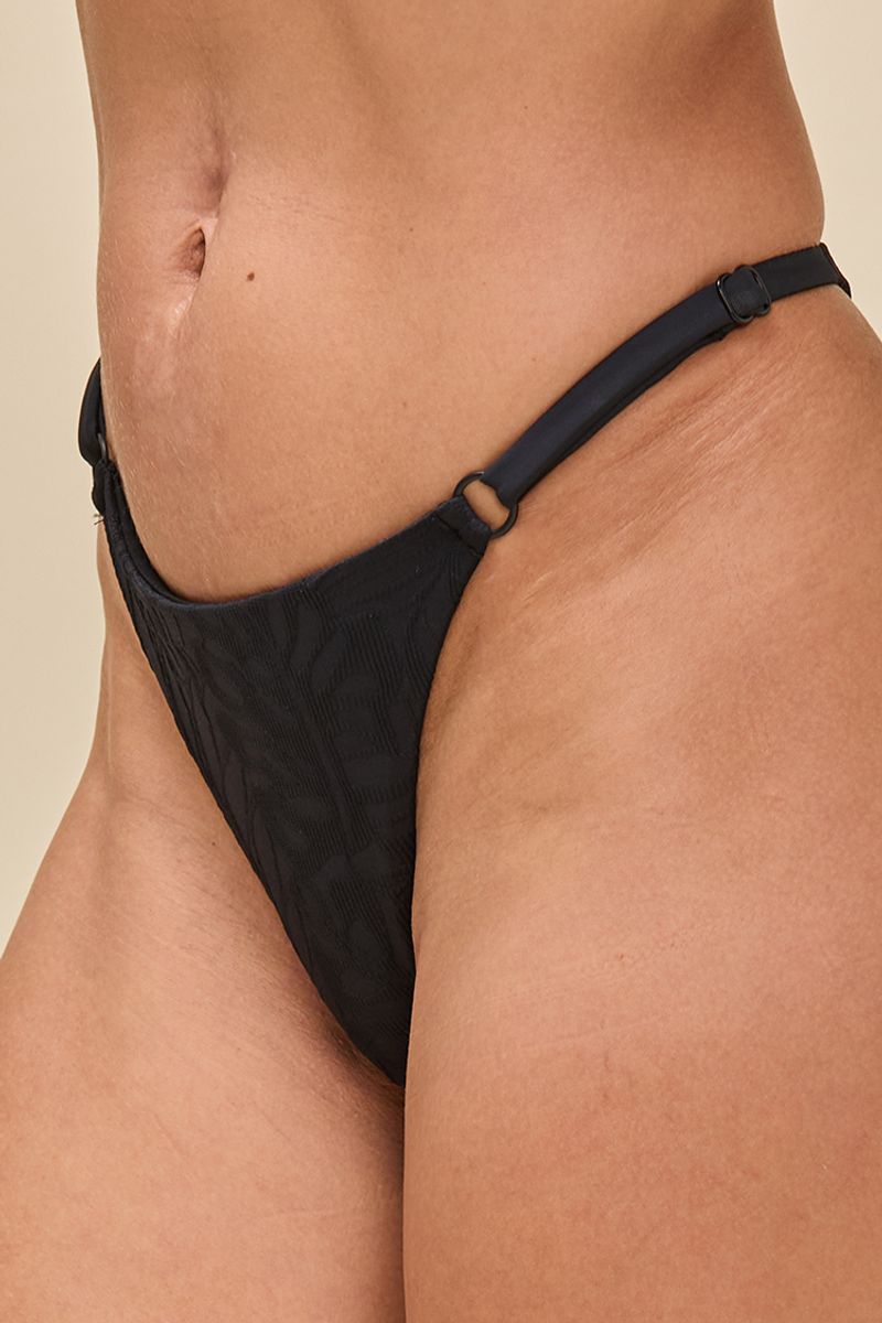 BOMBACHA-AKRON-I-LESS-JACQUARD-JUNGLE-2
