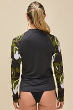REMERA-SURF-I-MANGAS-LARGAS-ARBOREA-COMBINADA-MICROFIBRA-CON-LYCRA-LIVIANA