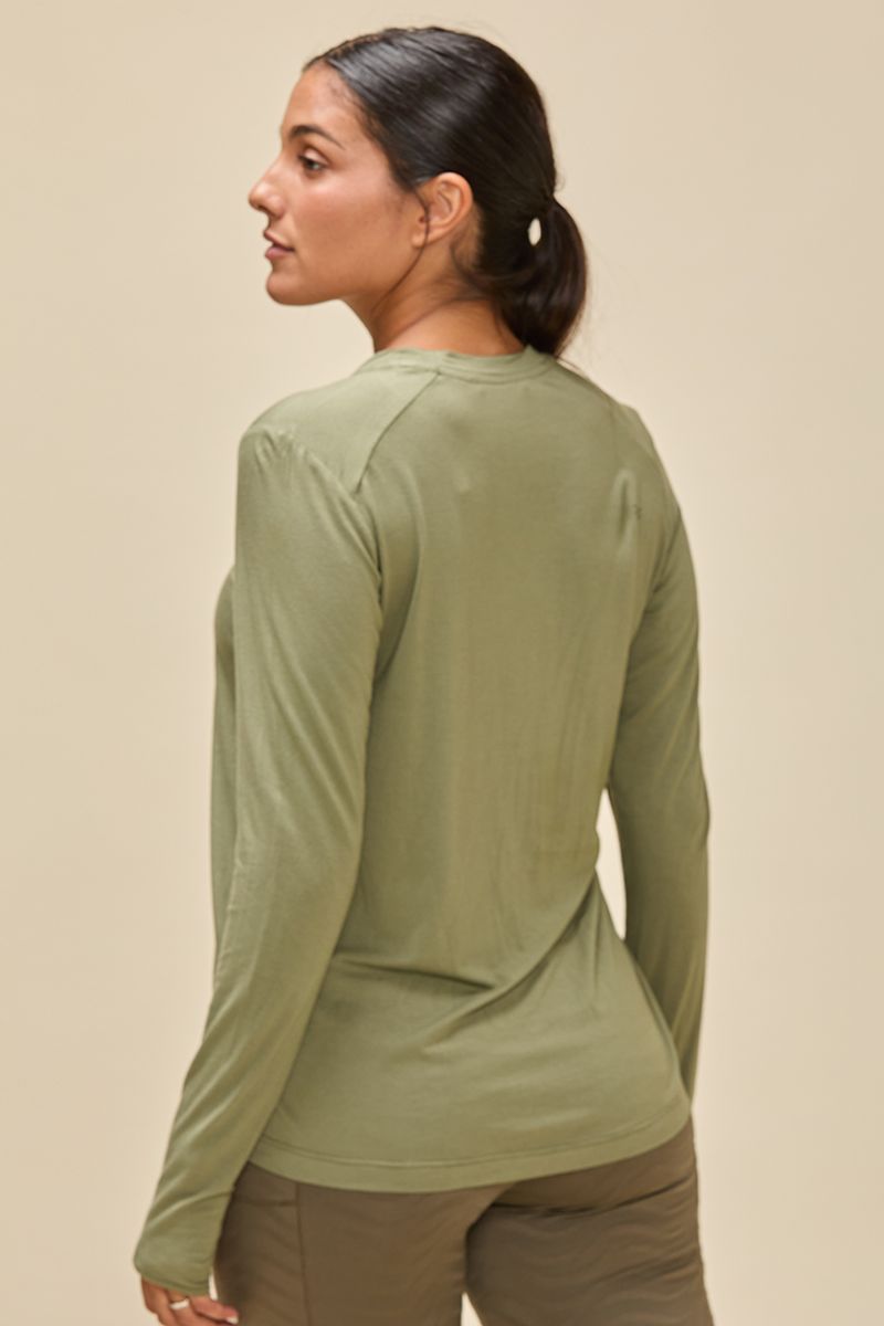 REMERA-SAMIA-MANGA-LARGA-JERSEY-BAMBOO-CON-RECORTE-3