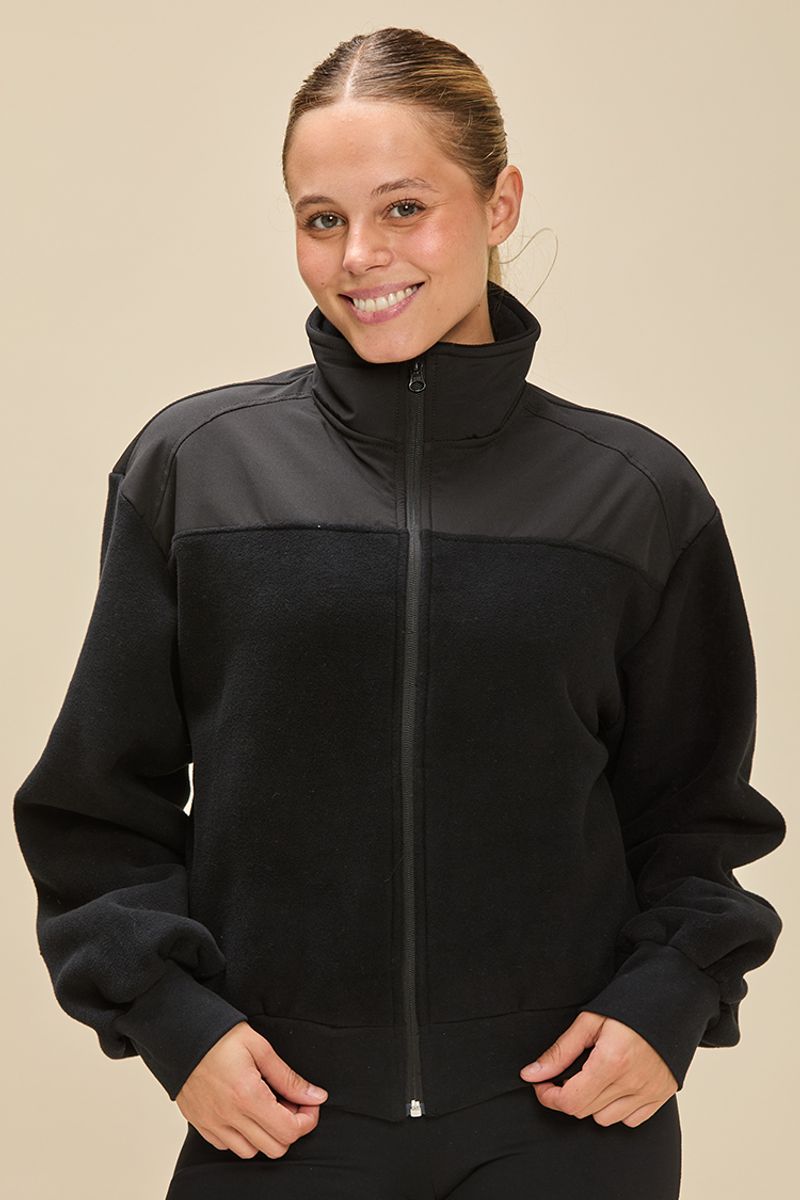 Campera-SIMONA-friza-v-y-microf-negro--3-
