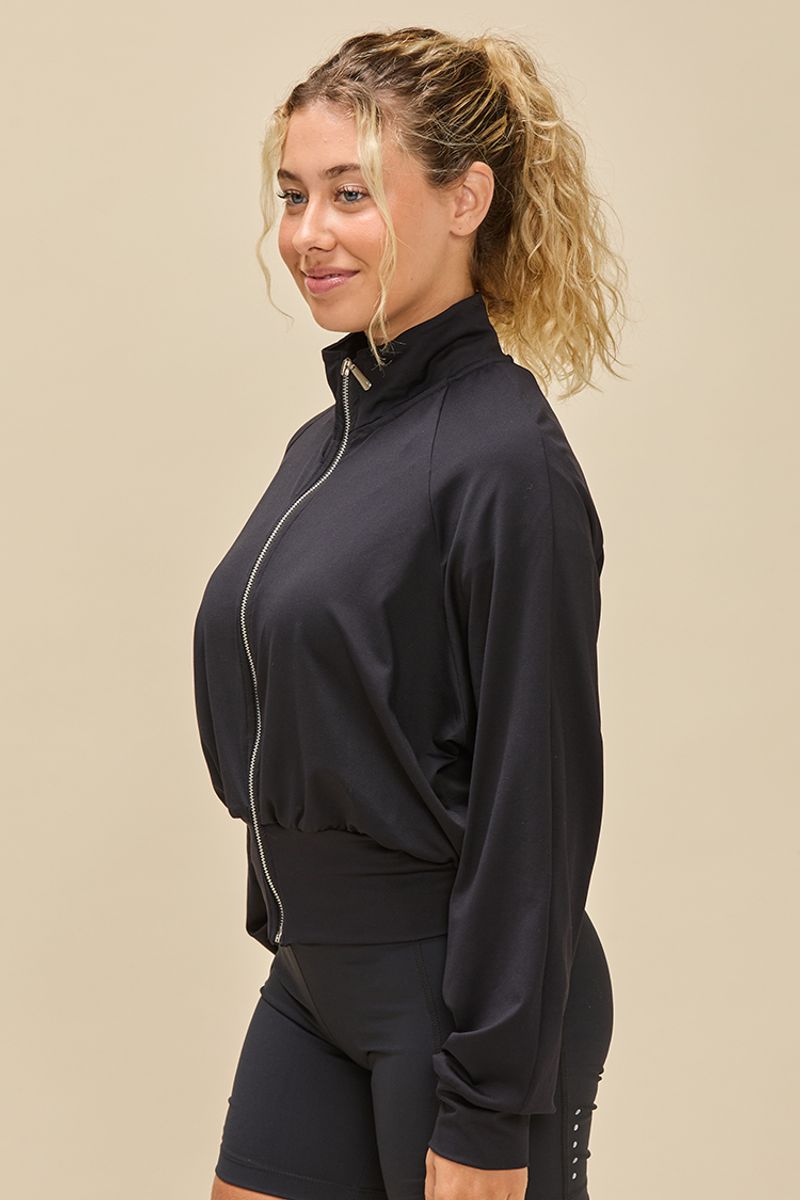 Campera-MOREA-suplex-liviano-negro--3-