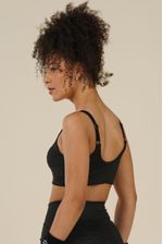 Top-caeli-duo-y-short-poppy-jacquard-olitas-negro---muñequeras--3-