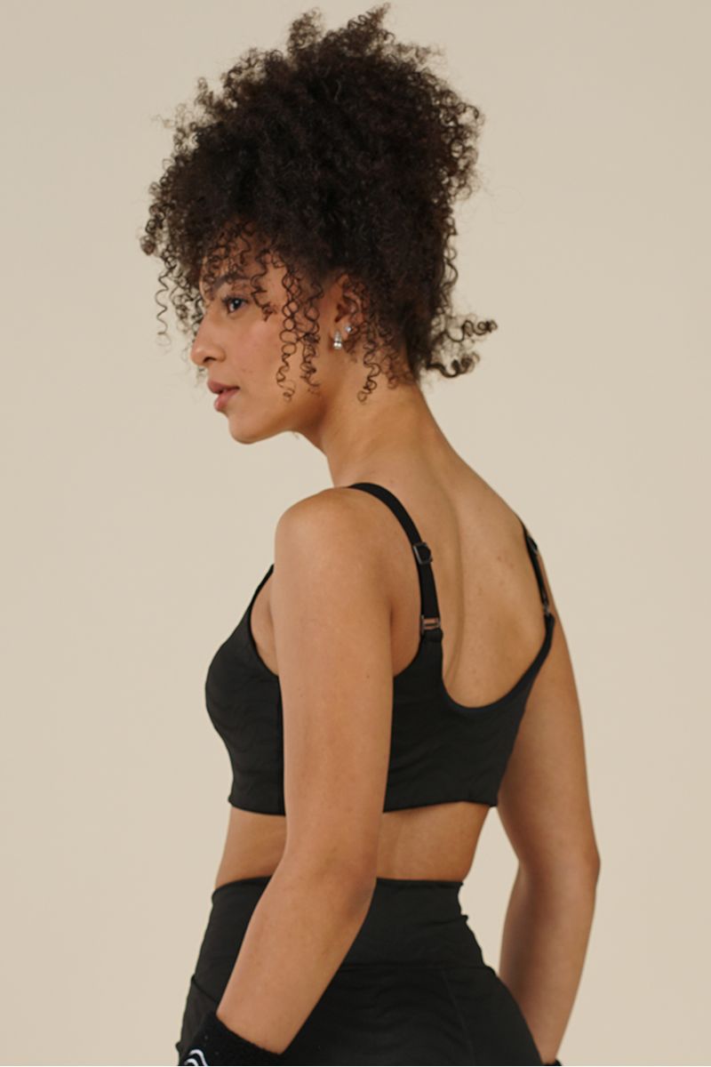 Top-caeli-duo-y-short-poppy-jacquard-olitas-negro---muñequeras--3-