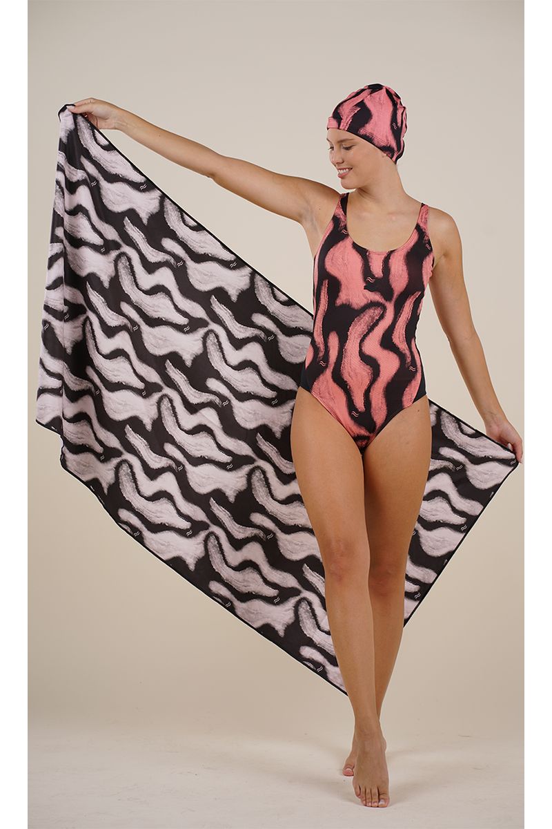 Entera-competicion-AQUARELA-ecogreen-acuarela-luxe-salmon-y-negro-TOALLON-soft-towel-acuarela-luxe--1-
