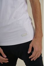 Remera-bend-minicuadros-blanca