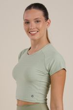Remera-RUN-minicuadros-soft-green--1-