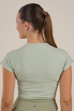 Remera-RUN-minicuadros-soft-green