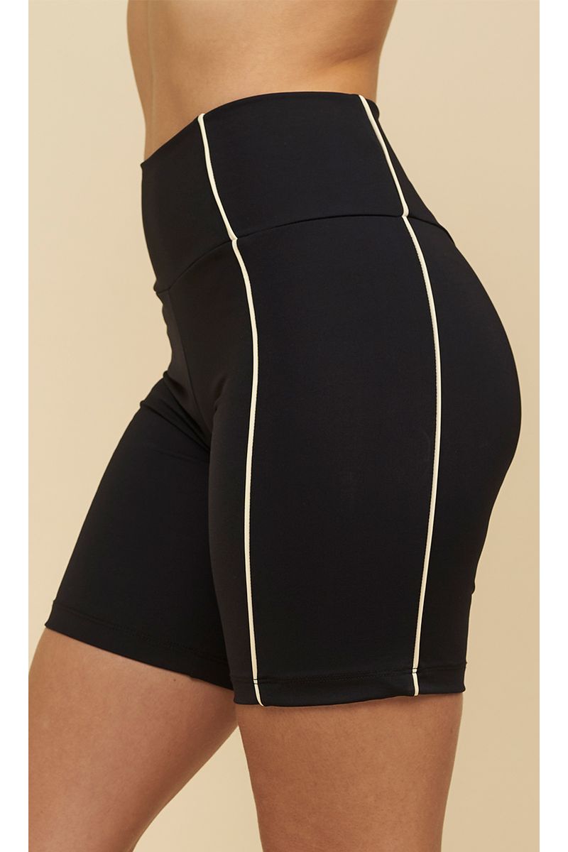 Short-KOLSON-II-suplex-negro-con-vivo-hueso--2-