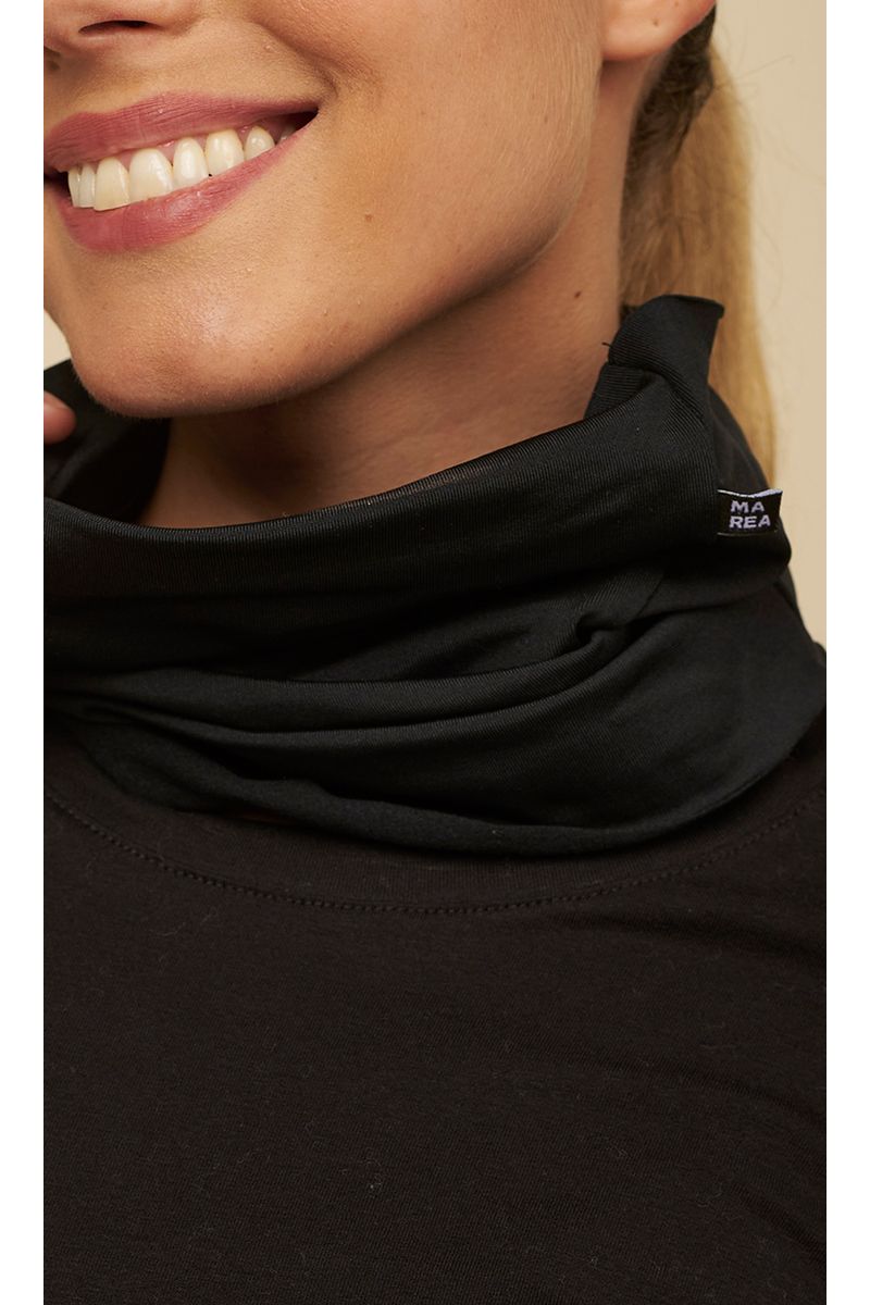 CUELLO-POLERA-MICROTERMICO-NEGRO--1-